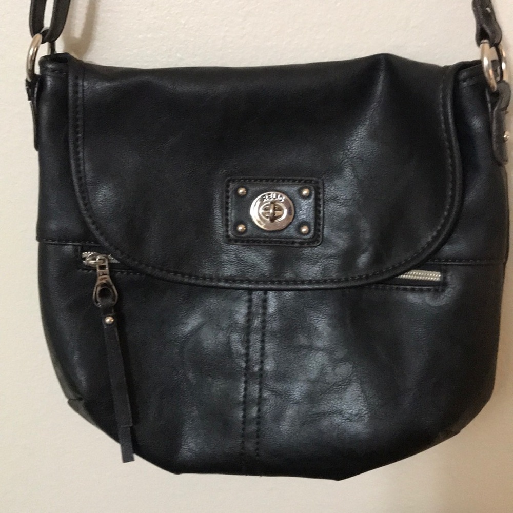 Relic black shoulder bag